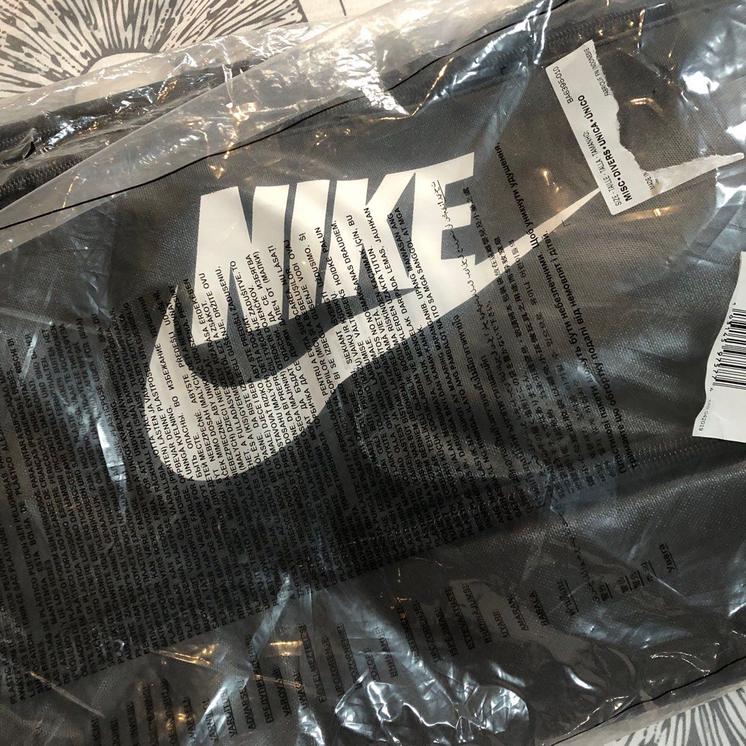 Nike Convertible Duffel Bag Backpack, Men's Fashion, Bags, Backpacks on