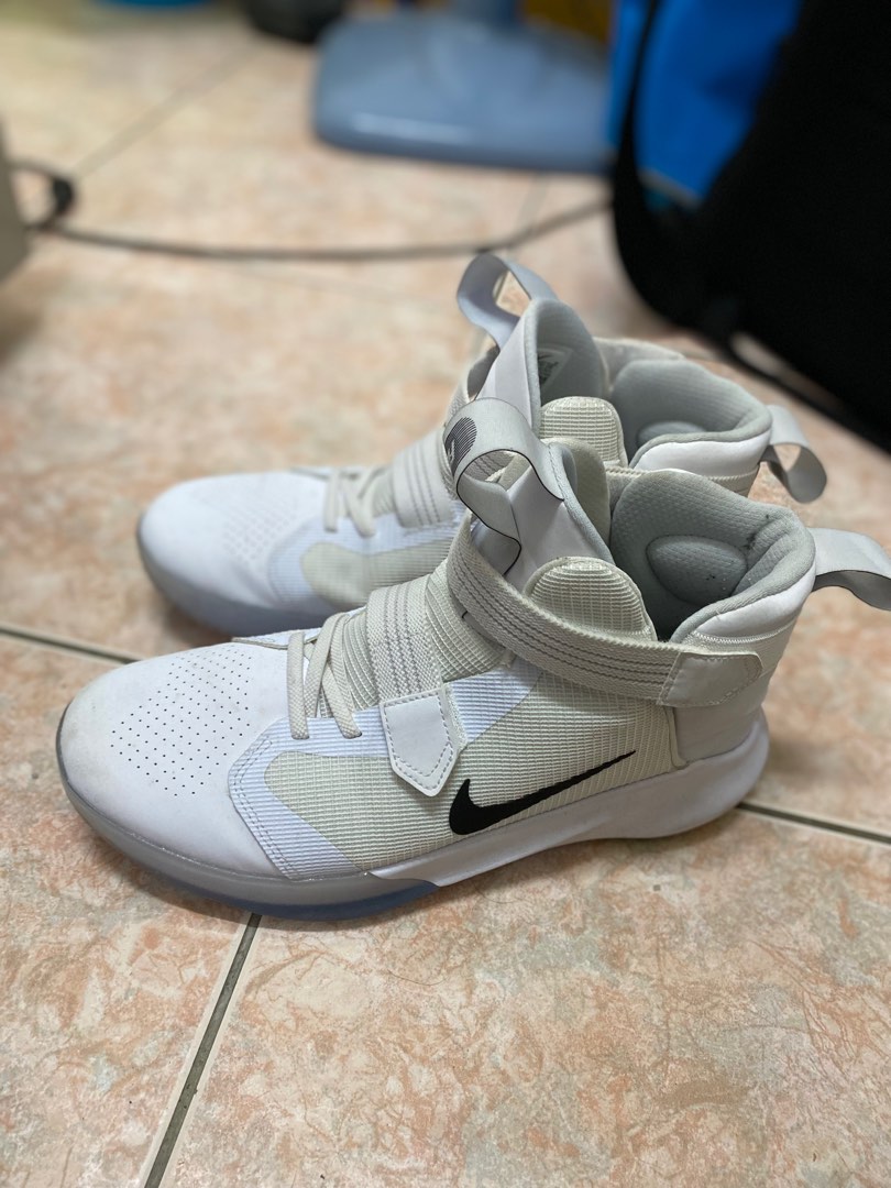nike flyease precision iii