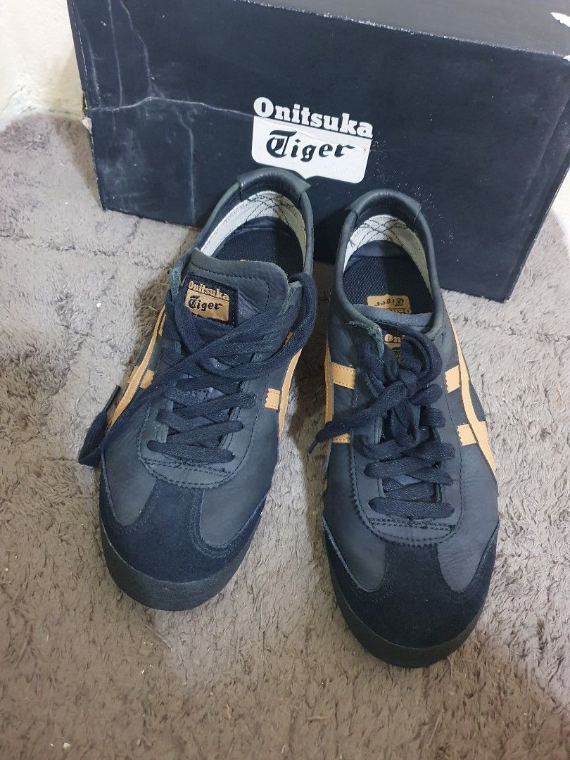 onitsuka tiger black caravan