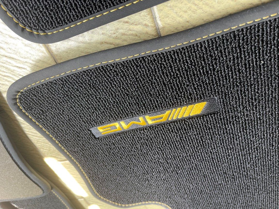 Original Mercedes Benz AMG Floor Mats W213 E63 EClass, Car Accessories