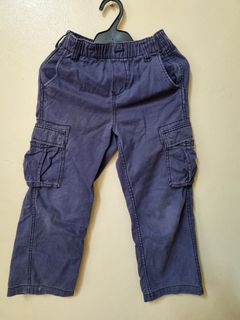 (Category: ) located in . Submitted by hello-yellow (Listing ID 1209915967, Image 1). Description: .