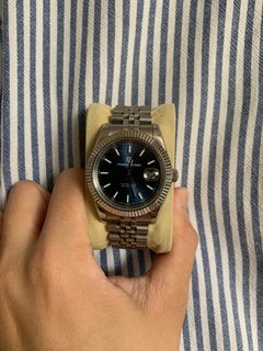 (Category: ) located in . Submitted by traderdre (Listing ID 1209939152, Image 1). Description: .