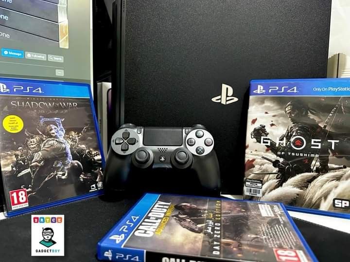 Playstation 4 pro 4k HDR 1 TB, Video Gaming, Video Games, PlayStation