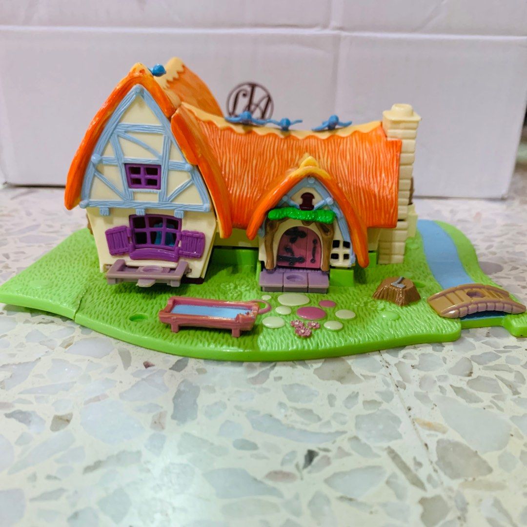 Snow white polly best sale pocket