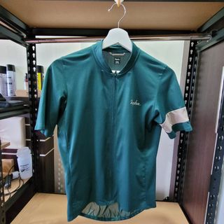 (Category: ) located in . Submitted by iskandar18 (Listing ID 1210038247, Image 1). Description: .