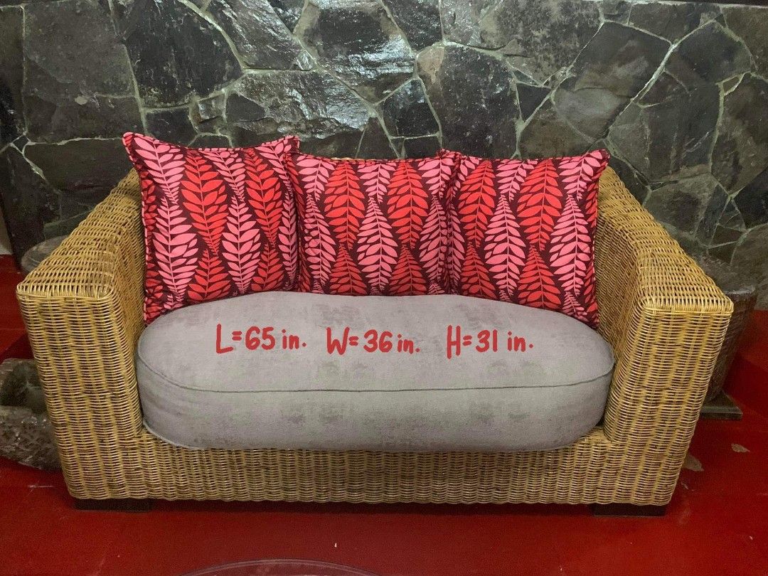 Rattan Sofa Set (Category: Sofas) located in Marikina City. Submitted by jesus1smysavi0r (Listing ID 1210029203, Image 1). Description: Well maintained with thick foams and free threo pillows.