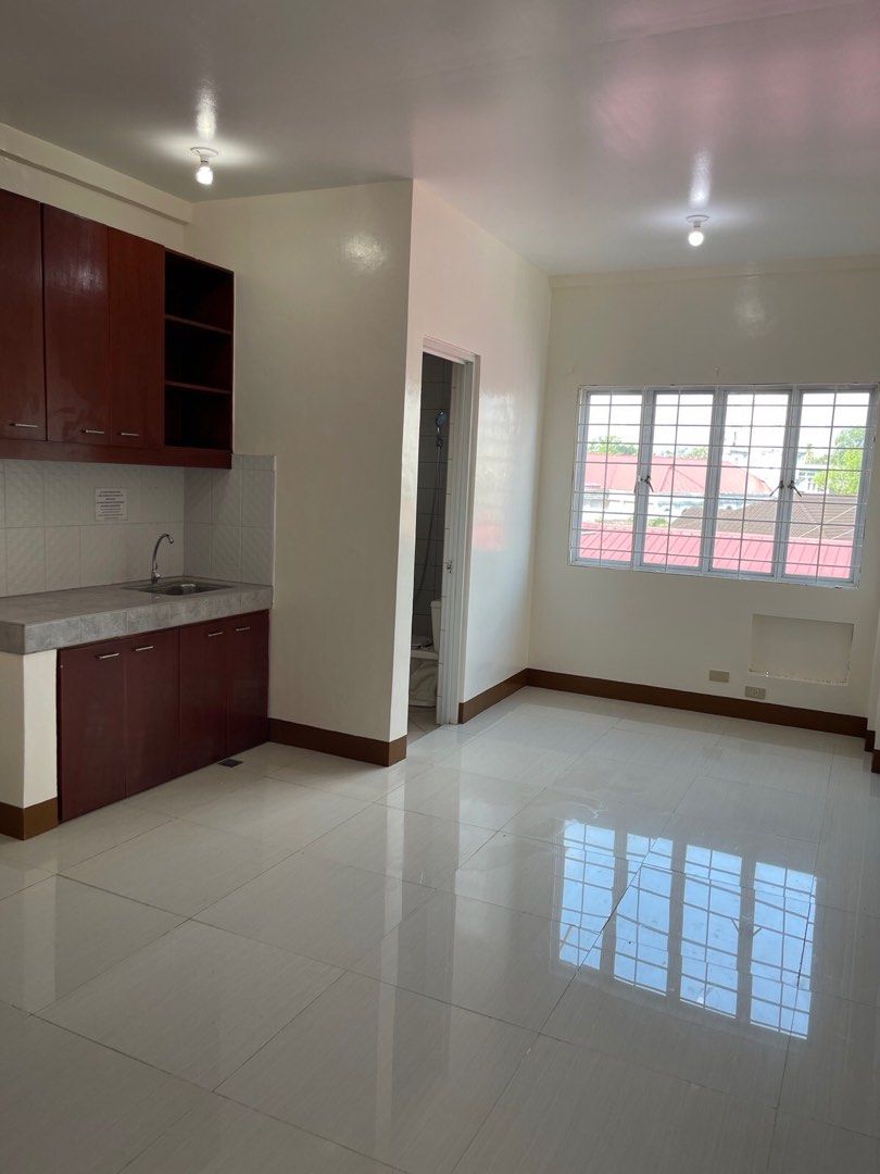 Rent manila dorm/ room/ studio/ condo/ apartment mendiola/Nagtahan/ lrt