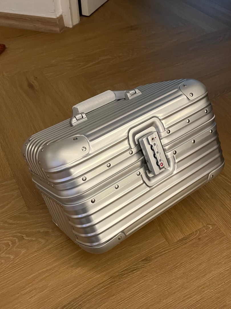 Rimowa discount motorcycle luggage