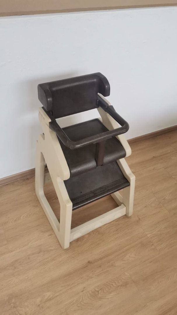 Rubbermaid baby chair top
