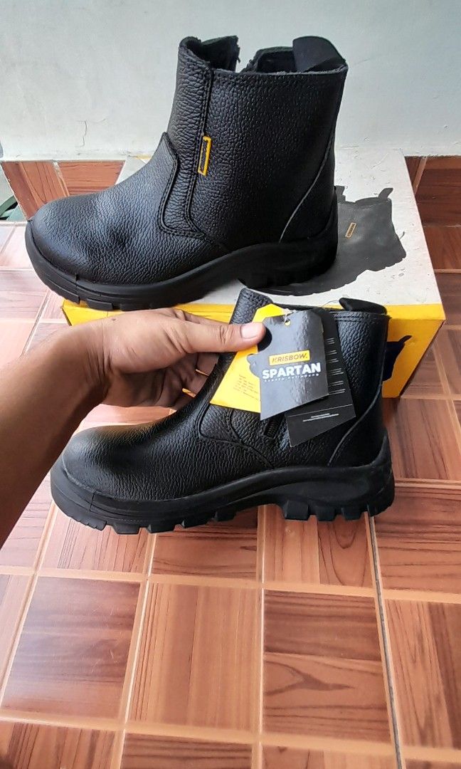 Safety Shoes Krisbow Spartan, Men's Fashion, Men's Footwear, Boots on Carousell