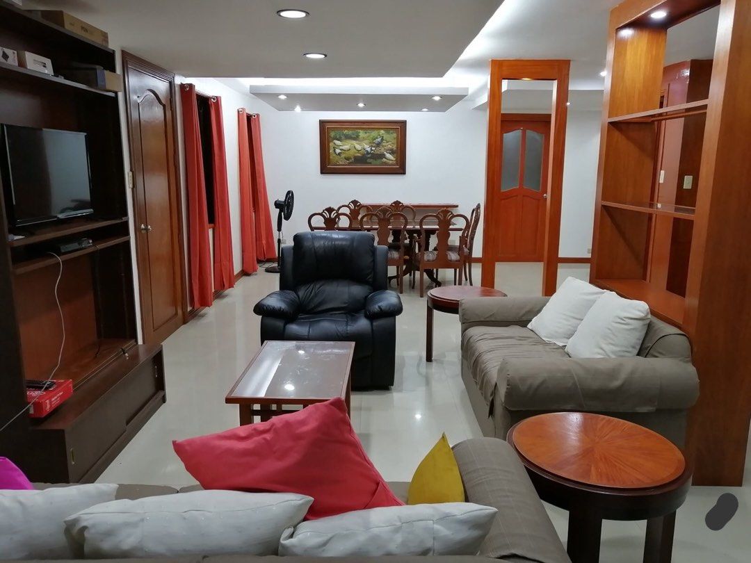 4+1 BR Santa Rosa Estates Big Fully Furnished House near Laguna