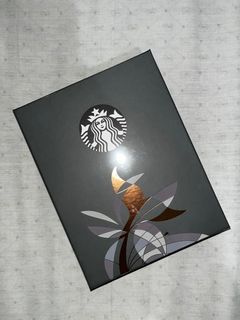 starbucks 2023 planner in gold (sealed)