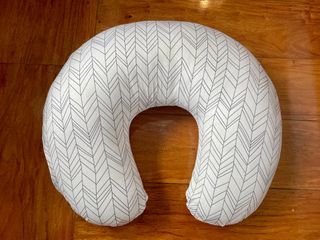 Sturdy Breastfeeding Pillow + Two Extra Covers