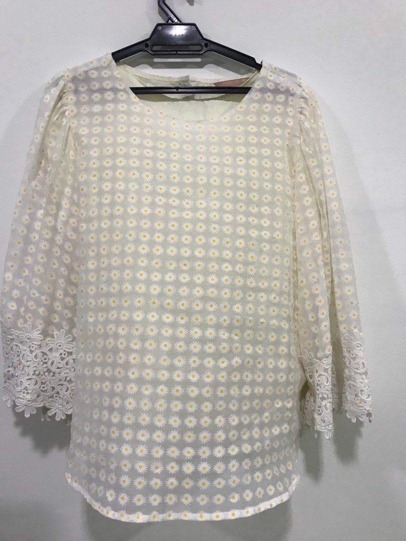 Sunflower Breeze Cotton Top