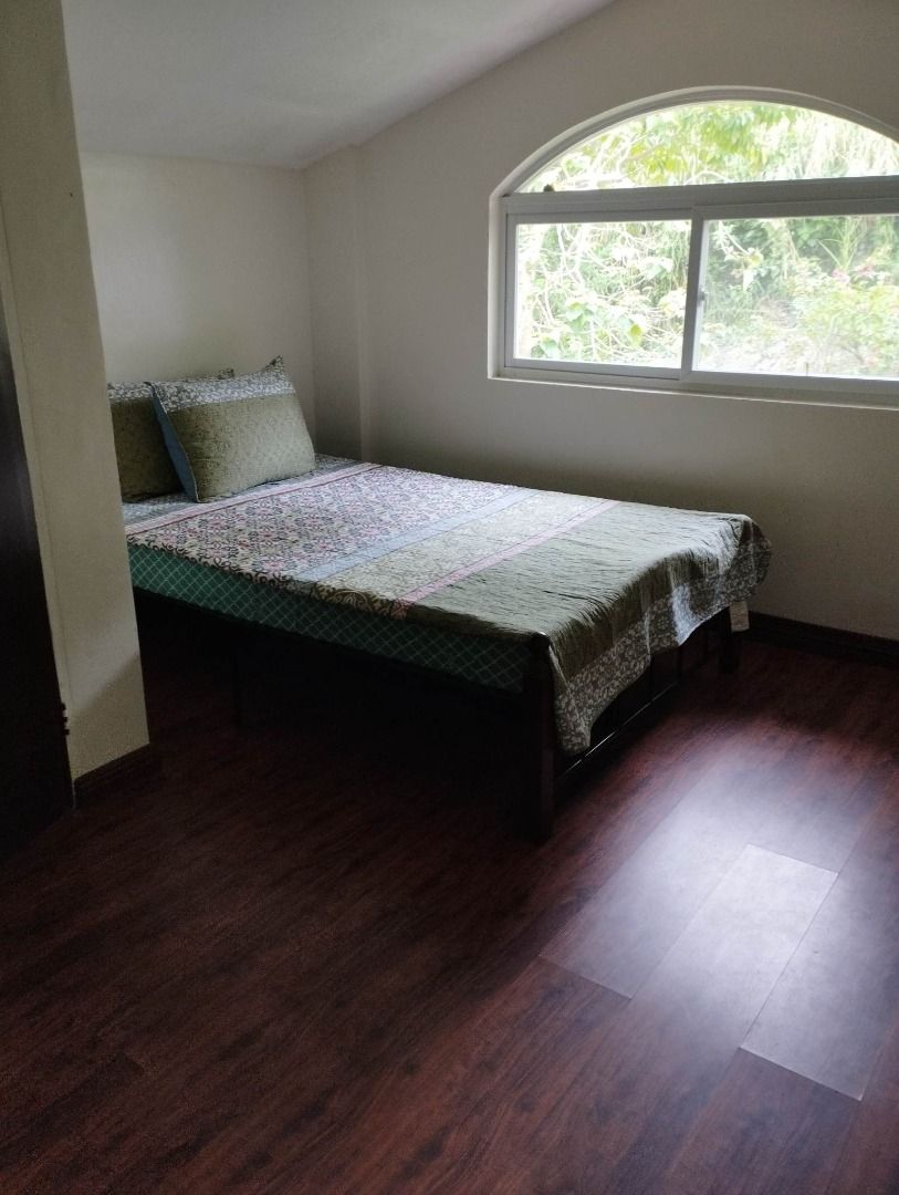 Beautiful 2 Floor Tagaytay House w/ Basement (Gated Subdivision