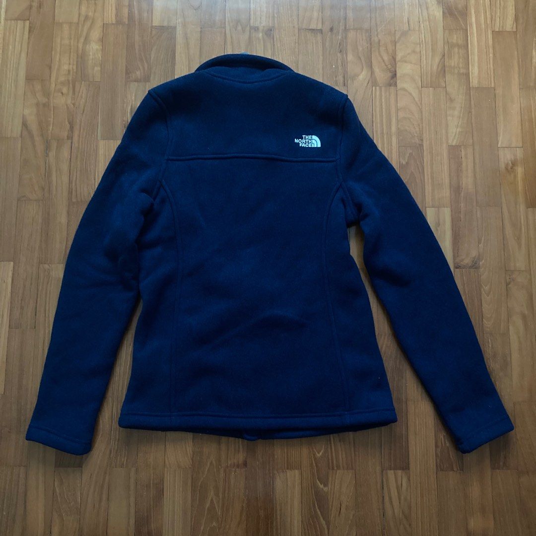 The North Face Women's Maggy Sweater Fleece in Navy, Women's Fashion,  Coats, Jackets and Outerwear on Carousell