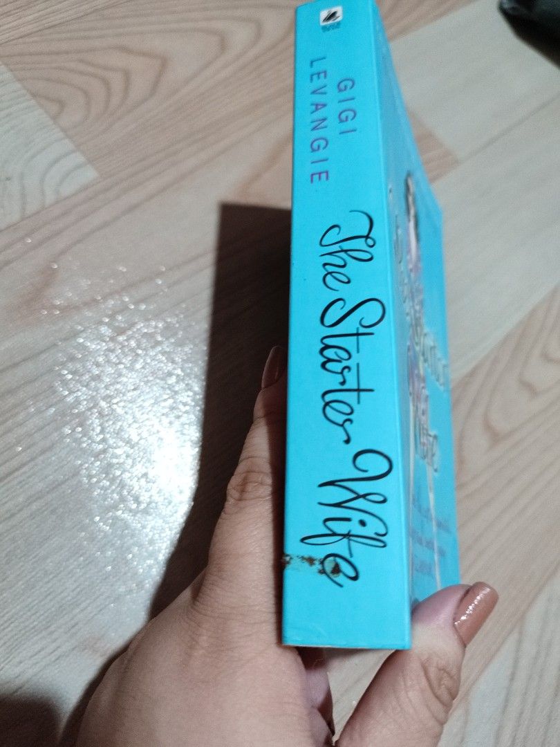 The Starter Wife, Hobbies & Toys, Books & Magazines, Fiction & Non