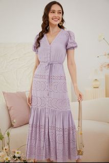 (Category: ) located in . Submitted by emxcloset (Listing ID 1209950928, Image 1). Description: .