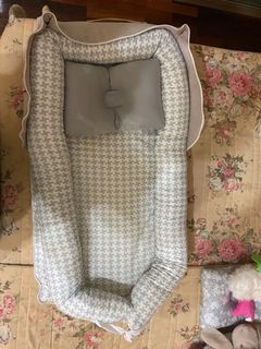 Travelling Co-Sleeper / Tilam
