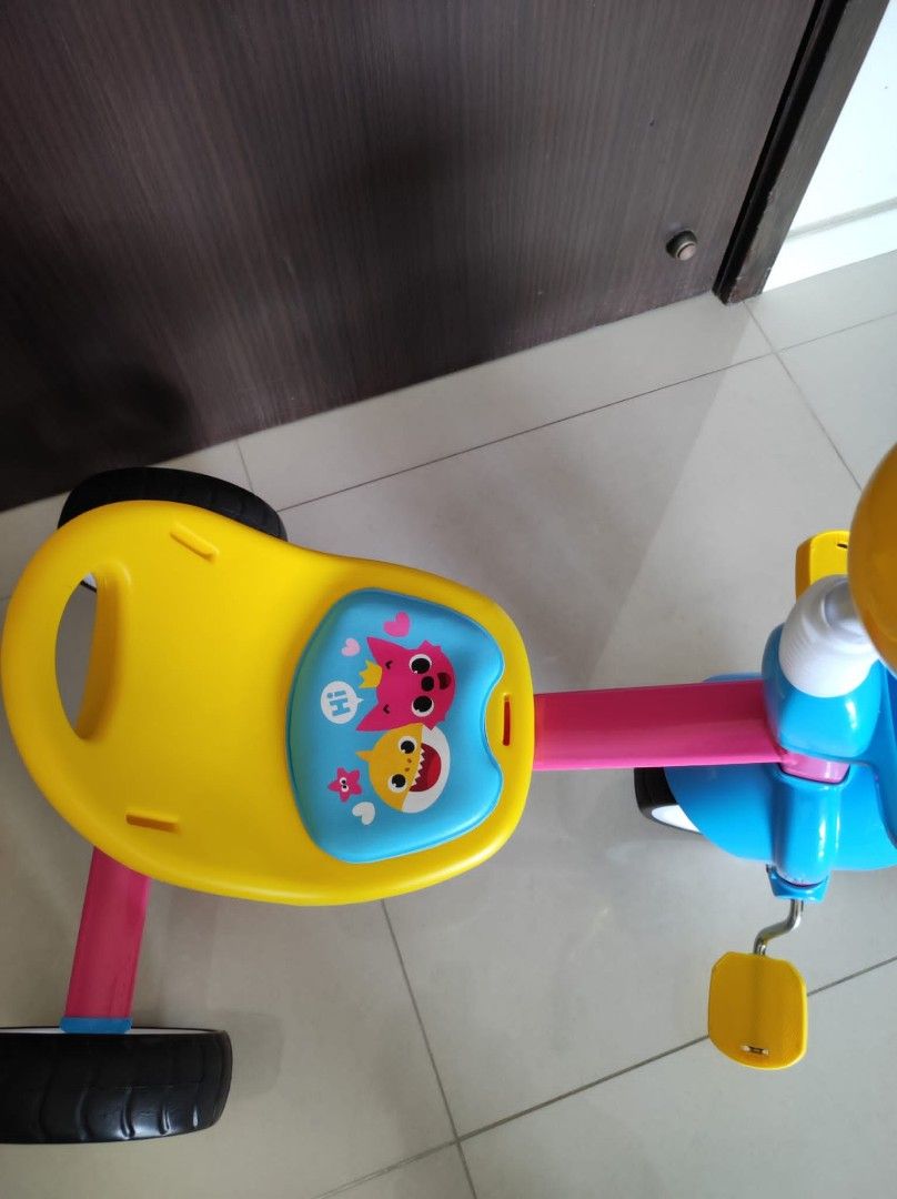 Tricycle for kids/toddlers (pink fong/baby shark design), Babies & Kids