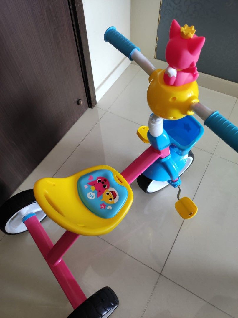 Tricycle for kids/toddlers (pink fong/baby shark design), Babies & Kids