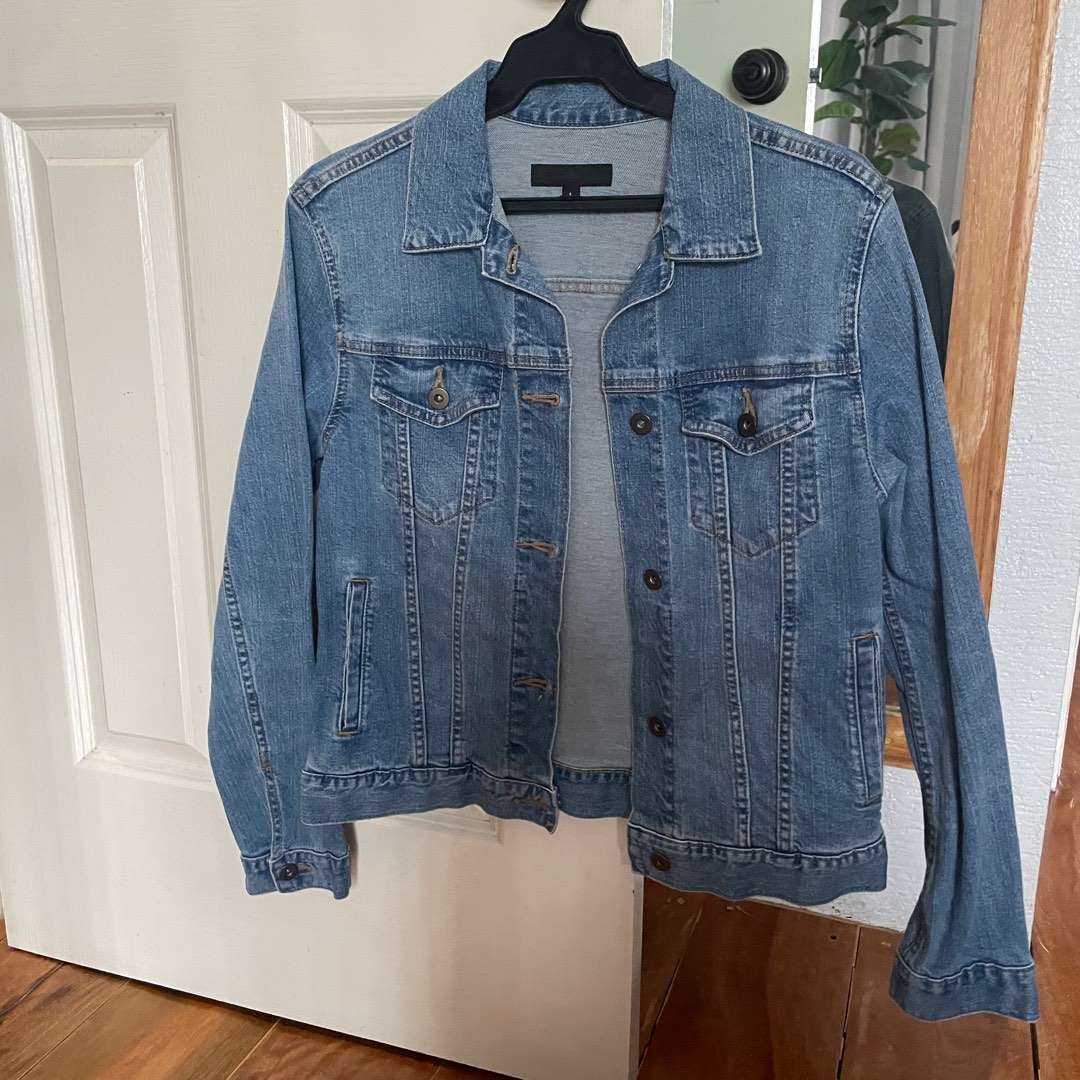 Uniqlo Denim Jacket, Women's Fashion, Coats, Jackets and Outerwear on