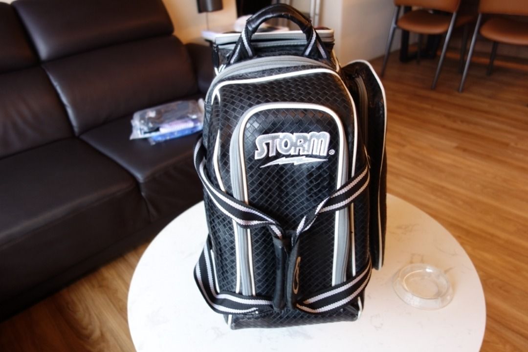 Used STORM 2Ball Trolley Rolling Thunder SIGNATURE Bowling Bag Black