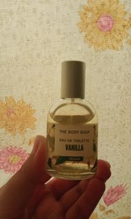(Category: ) located in . Submitted by nurlovespink (Listing ID 1209939281, Image 1). Description: .