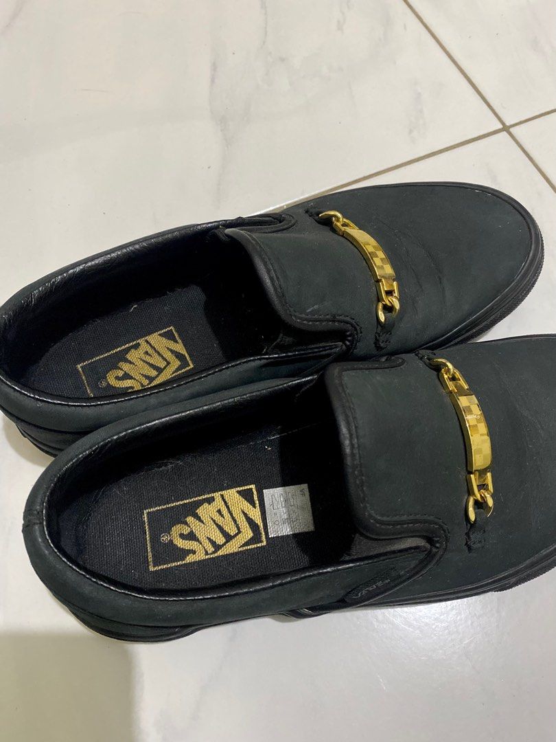 Black and gold slip on vans 2025