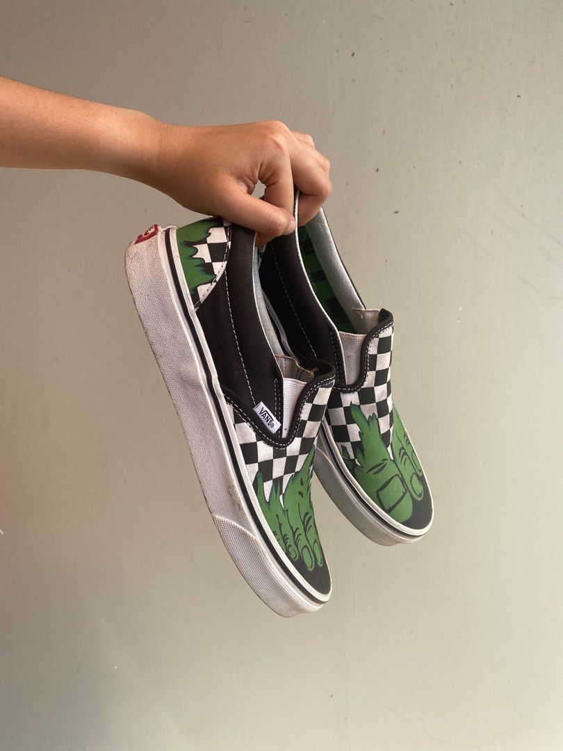 Sepatu vans marvel on sale hulk