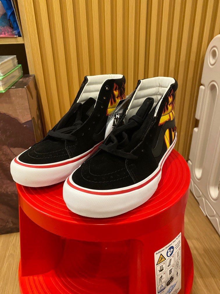Vans thresher outlet