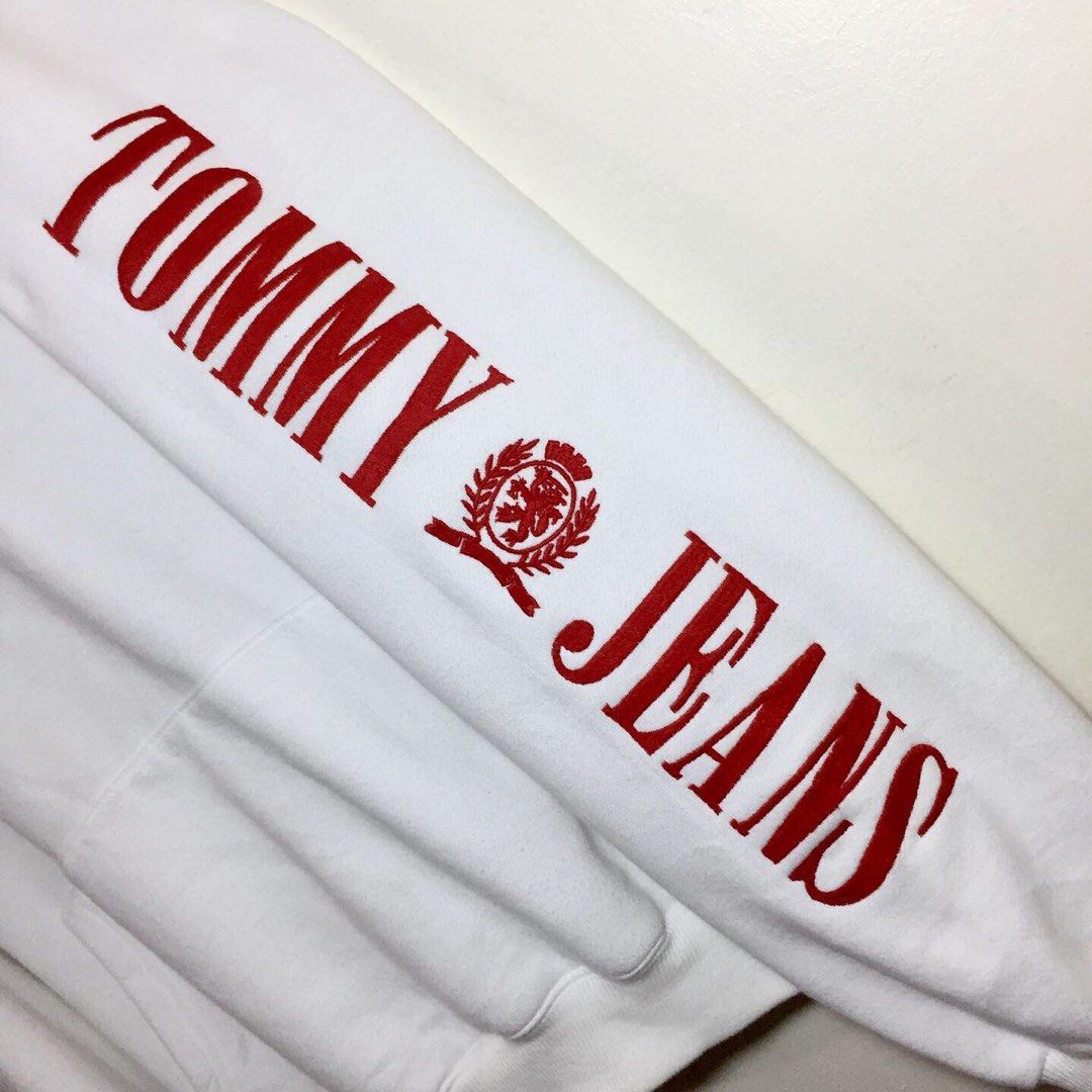 Tommy hilfiger store 90s capsule hoodie