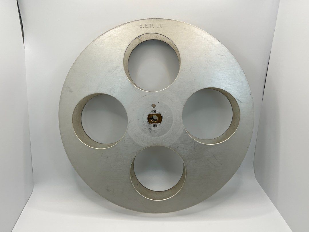 Vintage Hollywood / E.E.P. Film Company - 35mm Aluminum Movie Split Reel  11.5 inch, 興趣及遊戲, 收藏品及紀念品, 古董收藏- Carousell