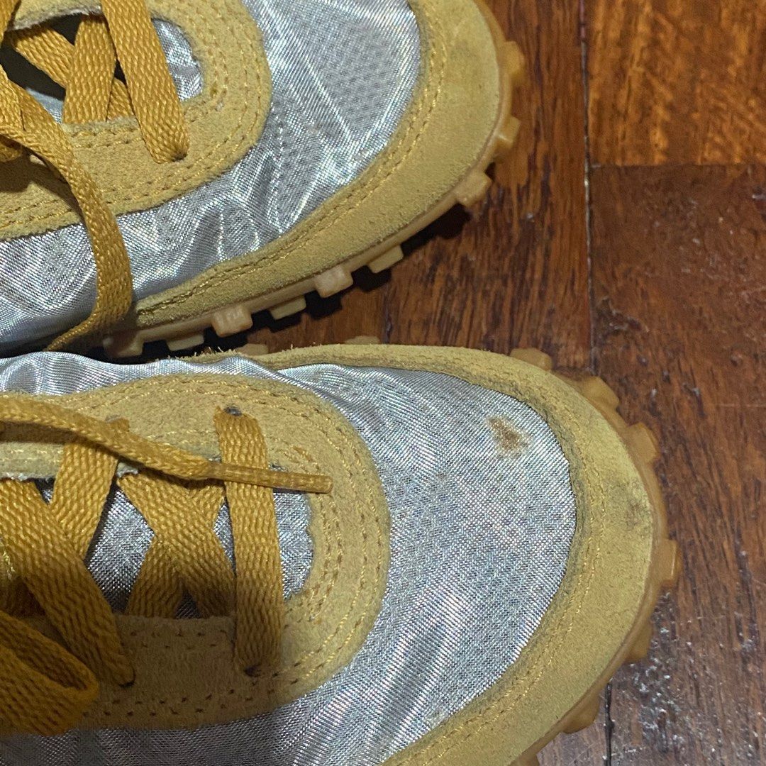 buy vintage nike shoes