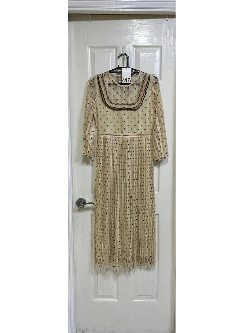 Zara Polka Dot Lace Midi Dress, Women's Fashion, Dresses & Sets, Dresses on Carousell Zara Polka Dot Lace Midi Dress, Women's Fashion, Dresses & Sets, Dresses on Carousell