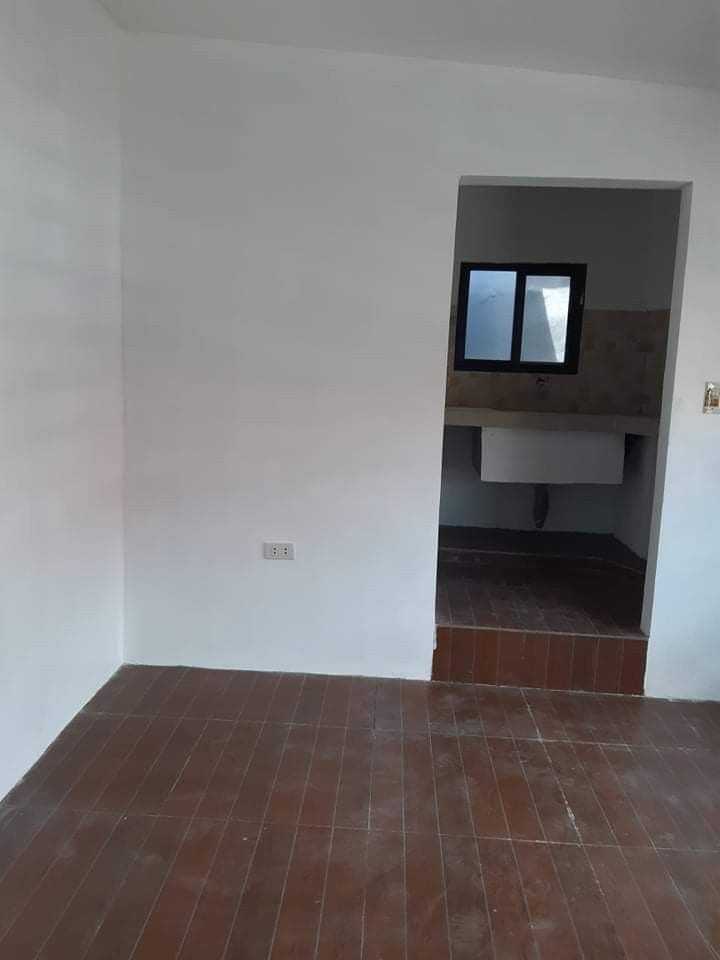 3 UNIT APARTMENT FOR SALE (Category: Apartments & Condos) located in Muntinlupa City. Submitted by MrsJay (Listing ID 1210140100, Image 3). Description: 189sq 3 units 1st and 2nd unit 2 rooms na malalake 3rd unit para studio type lng sya meronnparking pwede pa sya palagyan ng 2nd floor.. clean title 20k mothly ang profit ng 3 units location: san pedro laguna.