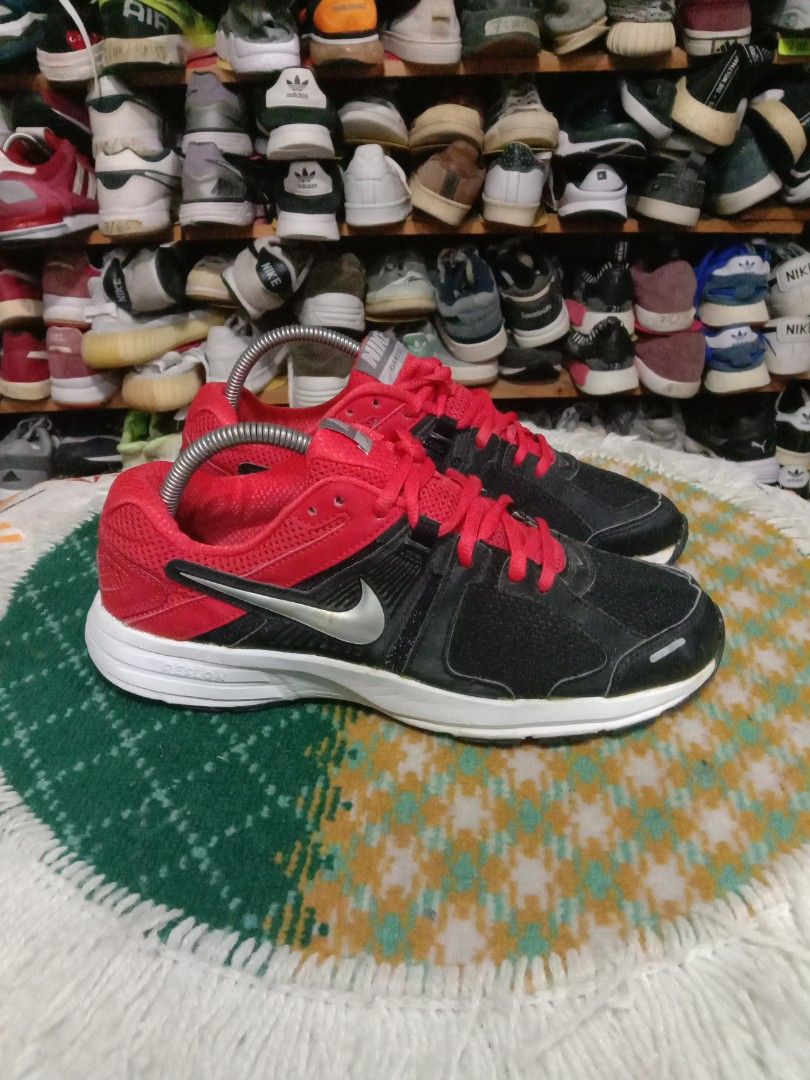 7 uk nike dart 10
