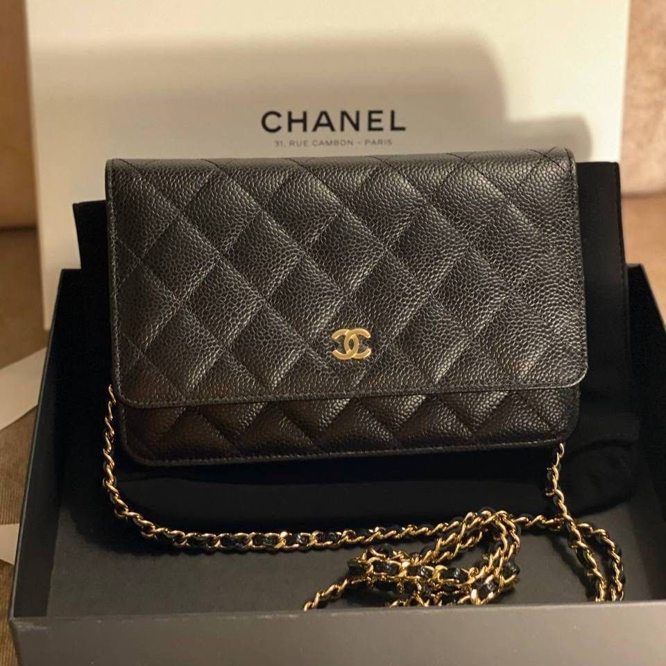 💯 AUTHENTIC NEW CHANEL WALLET ON CHAIN (2023), Luxury, Bags & Wallets on  Carousell
