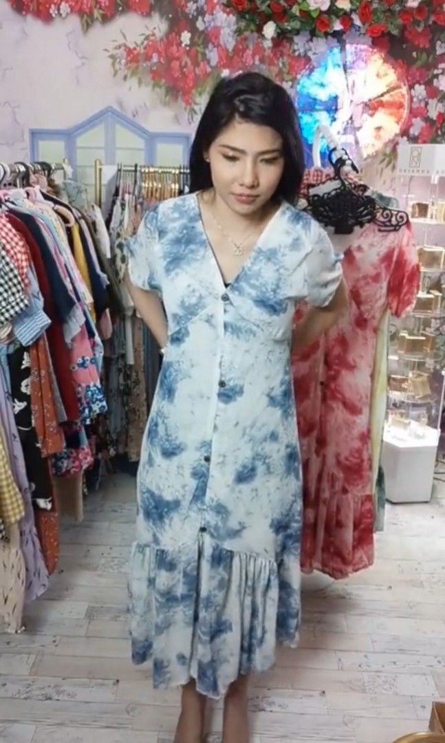Cynthia crepe cheap and chiffon dress