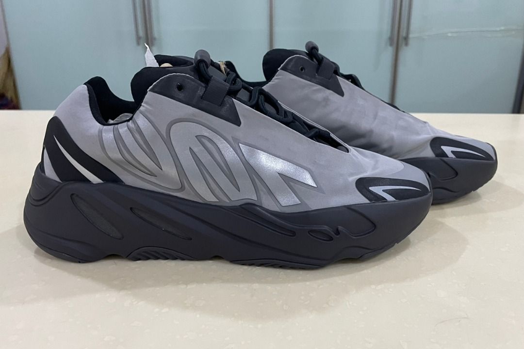 Yeezy 700 mnvn grey sale