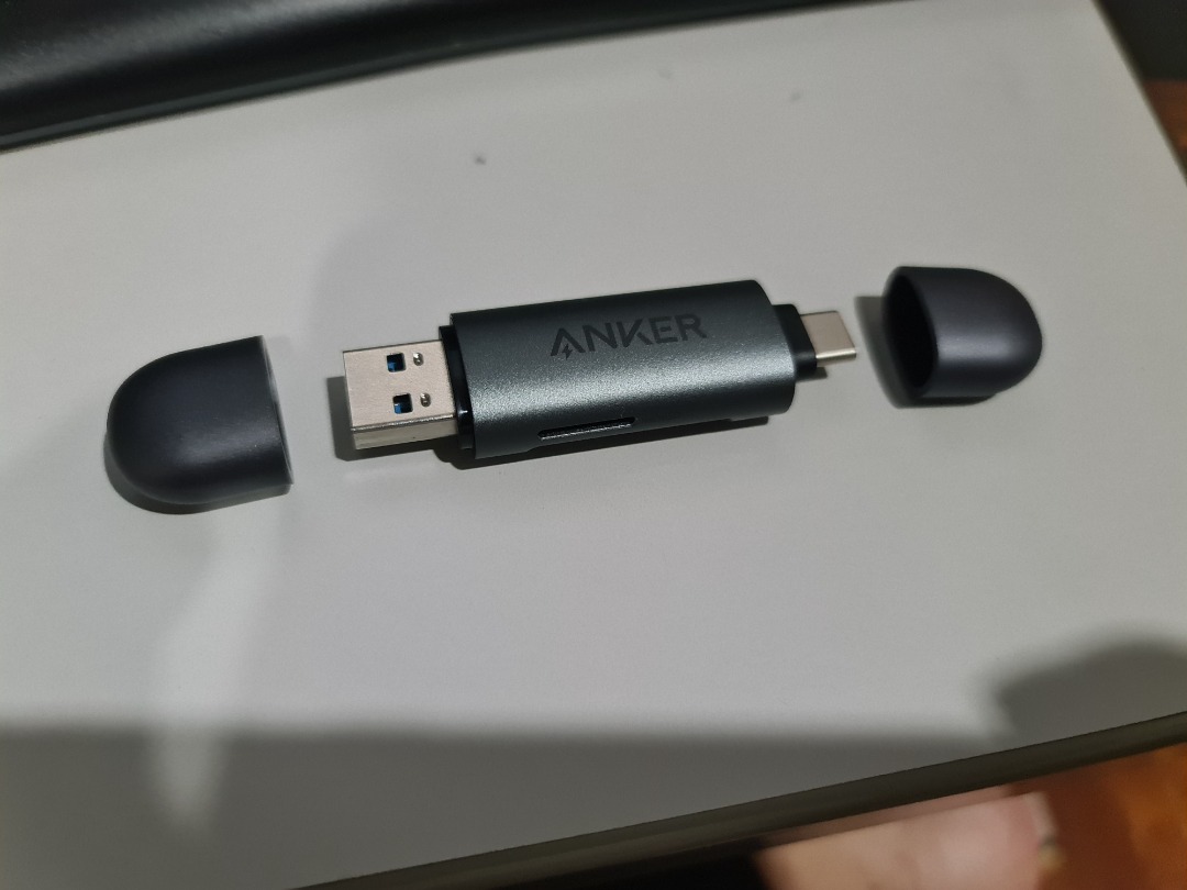 Anker Card Reader Type C and Usb A sd and micro sd card reader