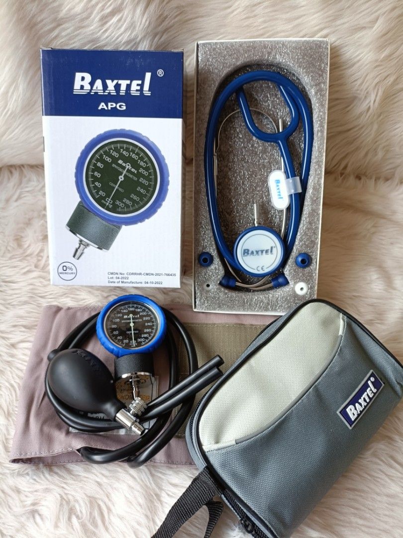 APG Baxtel Aneroid Sphygmomanometer With Dark Blue Deluxe Stethoscope