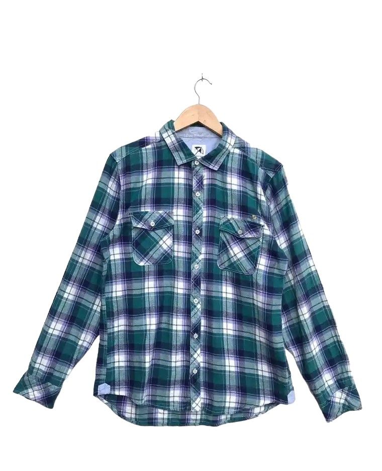 Arnold Palmer Flannel Shirt Men s Fashion Activewear on Carousell