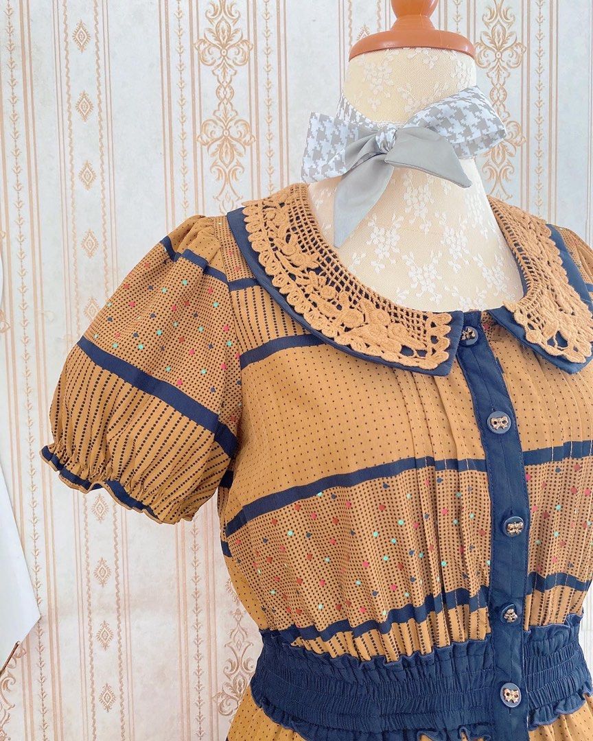 AXES FEMME GOLDEN BROWN MINI GOWN, Women's Fashion, Dresses & Sets