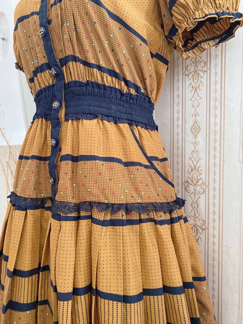 AXES FEMME GOLDEN BROWN MINI GOWN, Women's Fashion, Dresses & Sets