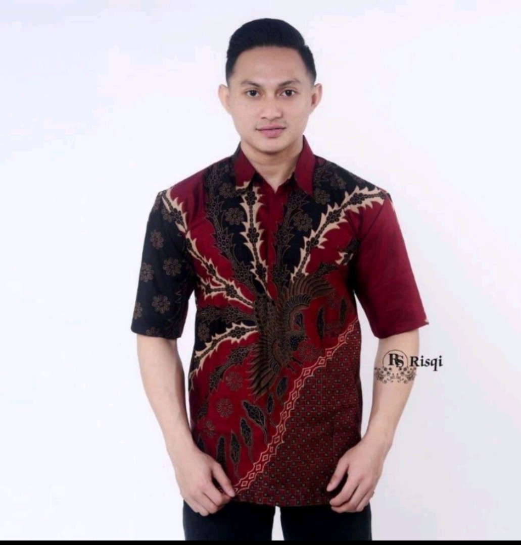 Batik couple, Women's Fashion, Dresses & Sets, Traditional & Ethnic ...