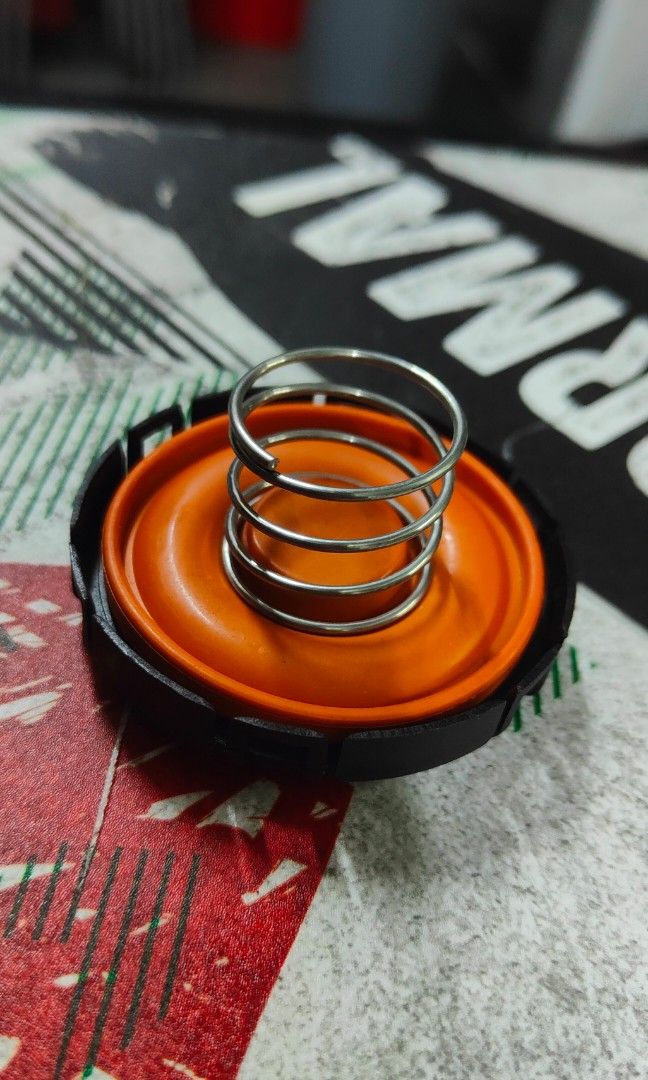 Bmw n20/b58 PCV VALVE, Car Accessories, Accessories on Carousell