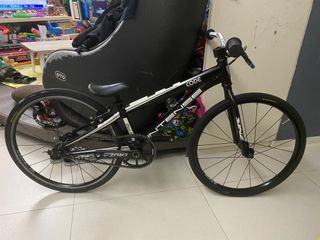（分類：）位於 。 由 linuskwok 提交（商品編號 1210068622，圖片 1）。簡介： 。