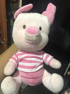 Boneka piglet disney winnie the pooh