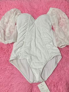 (Category: ) located in . Submitted by nutellabaeeeee (Listing ID 1210159013, Image 1). Description: .
